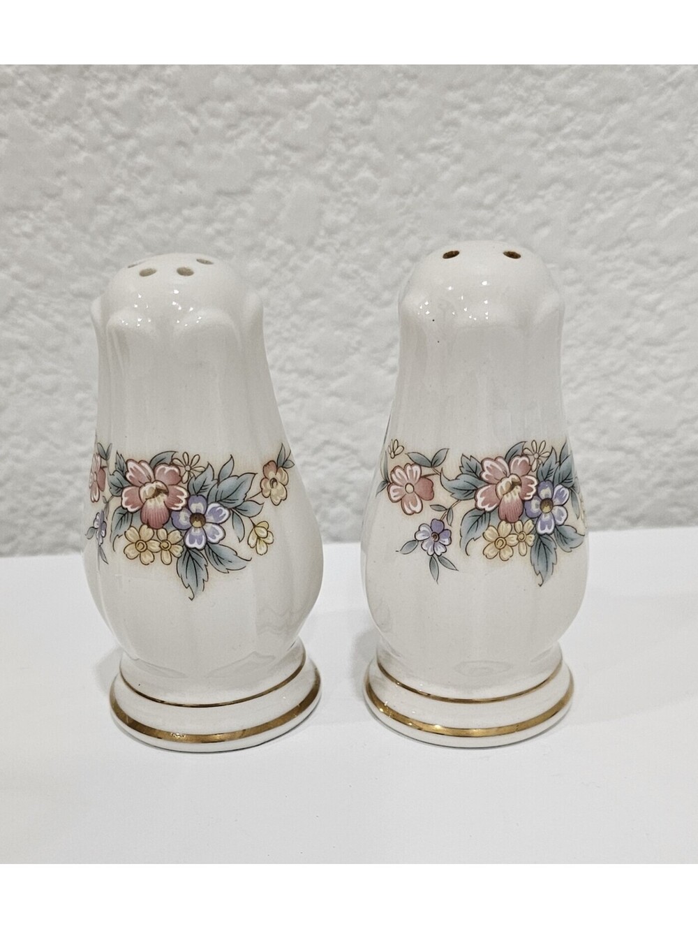 Vintage Noritake Japan Gallery Floral Porcelain Salt & Pepper Shakers Gold Trim